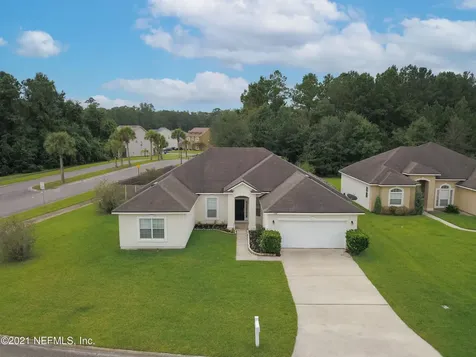 5184 Johnson Lake Court Jacksonville FL 32218