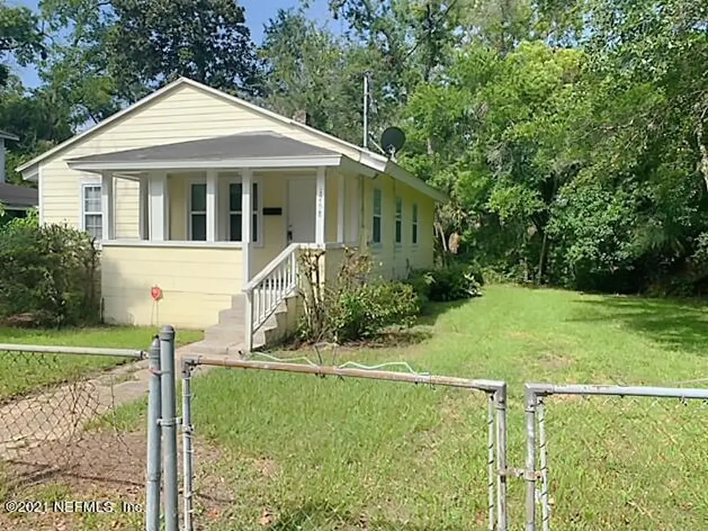 1758 Powhattan Street Jacksonville FL 32209