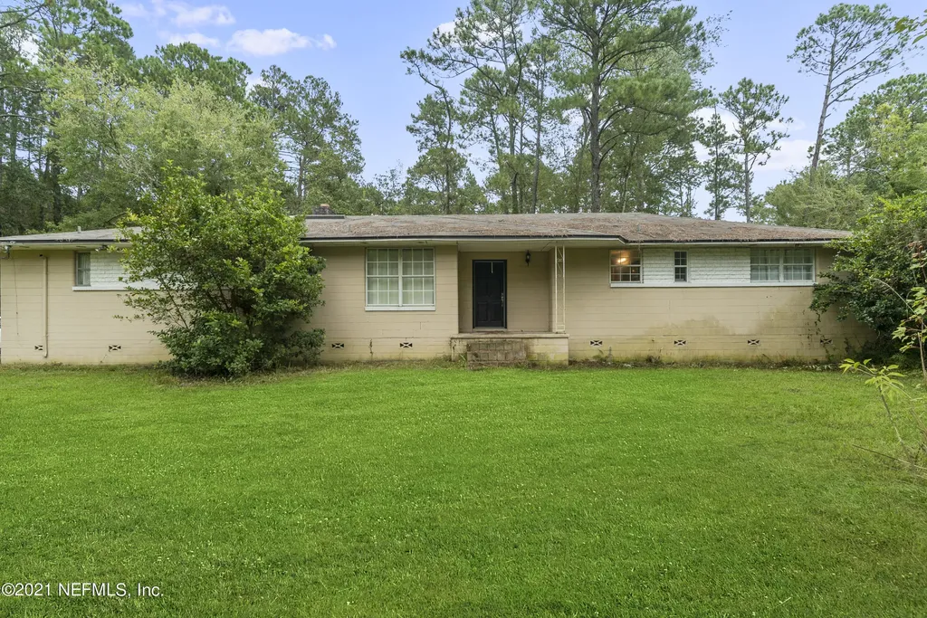 522 Cole Road W Jacksonville FL 32218