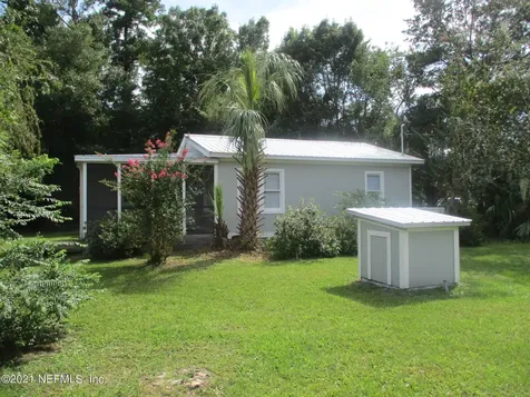 5033 Silver Lake Drive Palatka FL 32177