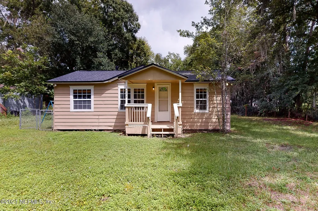1423 Jones Road Jacksonville FL 32220