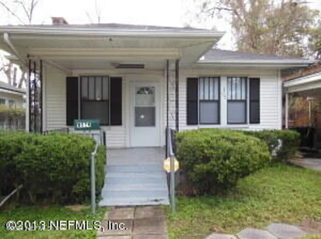 3334 Mayflower Street Jacksonville FL 32205