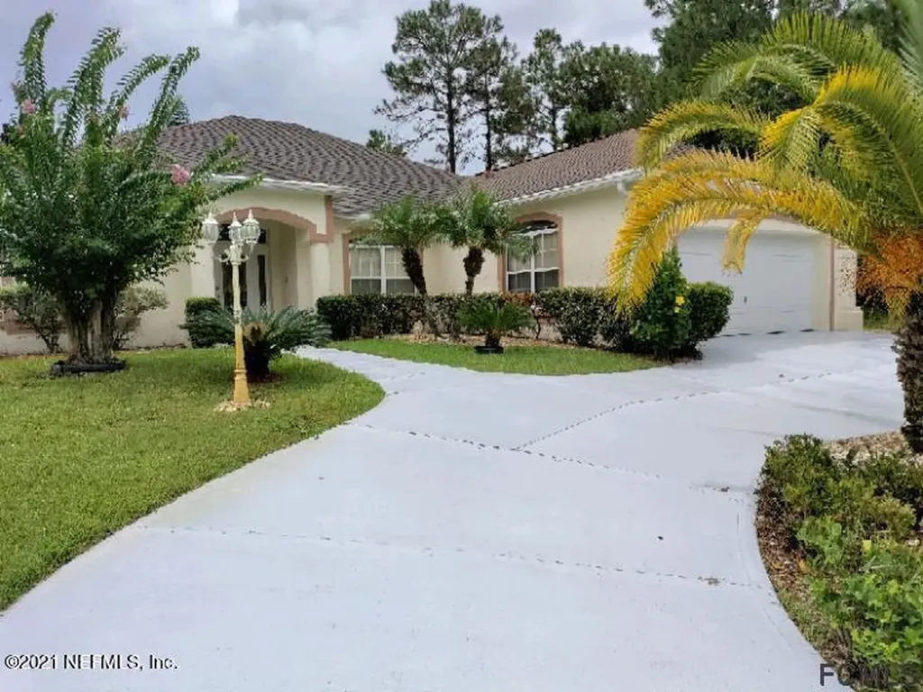 9 Wood Crest Lane Palm Coast FL 32164