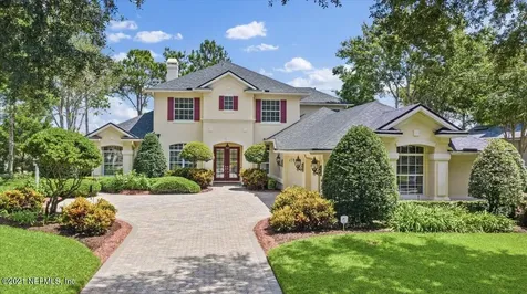 2468 Den Street St. Augustine FL 32092