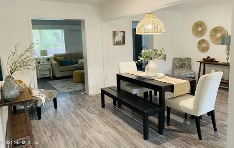6404 Bartholf Avenue Jacksonville FL 32210