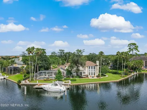 1166 Shipwatch Drive E Jacksonville FL 32225