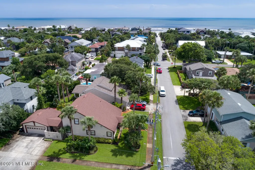 281 15th Street Atlantic Beach FL 32233