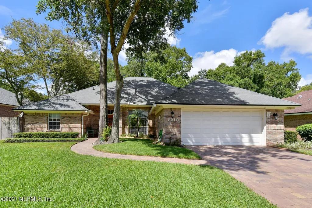 2310 Covington Creek Circle W Jacksonville FL 32224