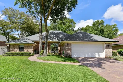 2310 Covington Creek Circle W Jacksonville FL 32224