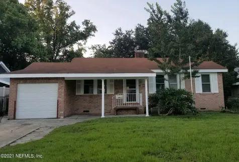 4627 Birkenhead Road Jacksonville FL 32210