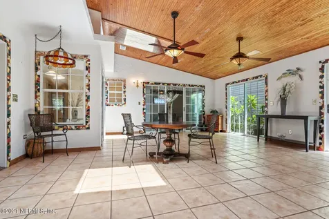 376 Village Drive St. Augustine FL 32084
