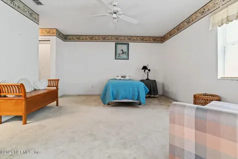 376 Village Drive St. Augustine FL 32084