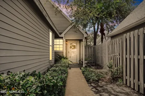 376 Village Drive St. Augustine FL 32084