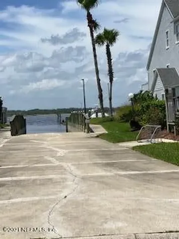 376 Village Drive St. Augustine FL 32084