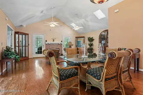 376 Village Drive St. Augustine FL 32084