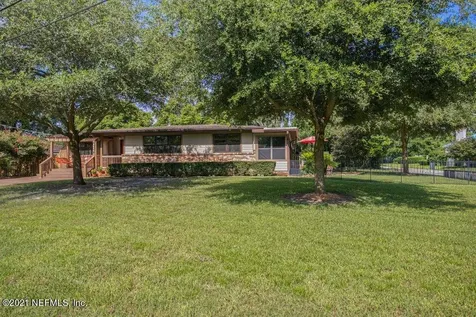 2404 Ironwood Drive Jacksonville FL 32216