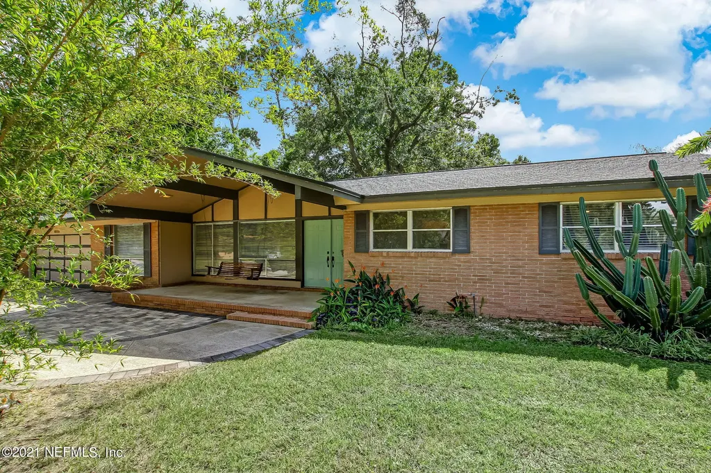 8523 Brierwood Road Jacksonville FL 32217