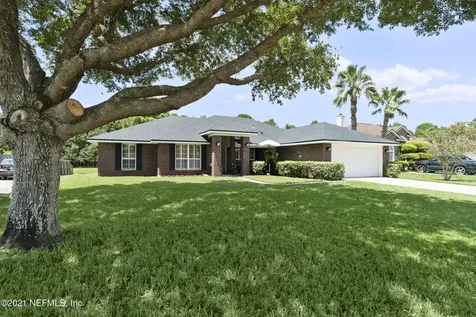 5587 Bristol Bay Lane N Jacksonville FL 32244
