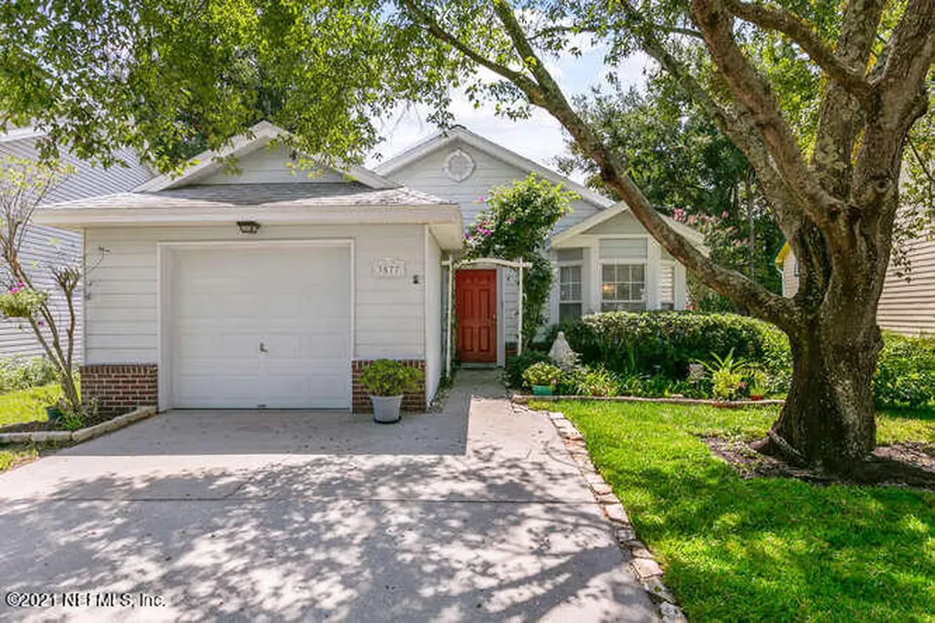 3577 Caroline Vale Boulevard Jacksonville FL 32277