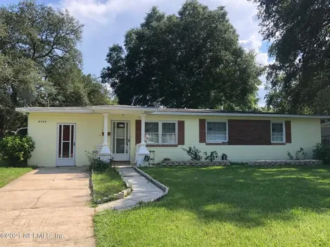 6126 Columbine Drive Jacksonville FL 32211