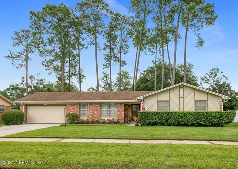 8985 Chiswick Court Jacksonville FL 32257