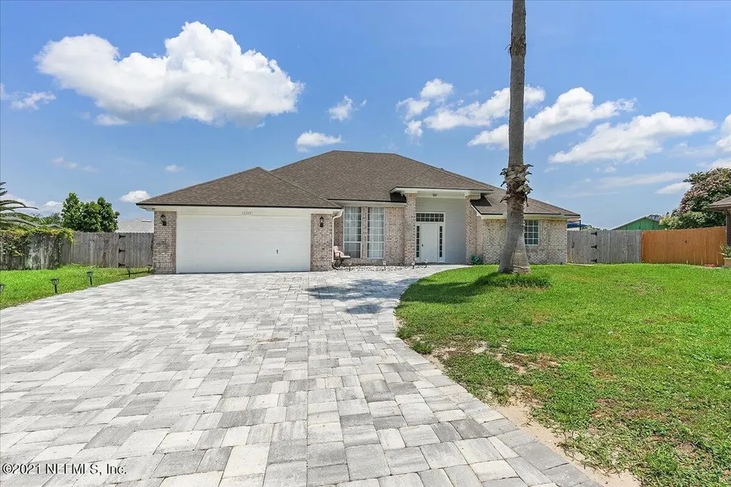 12295 Country Cove Court Jacksonville FL 32225
