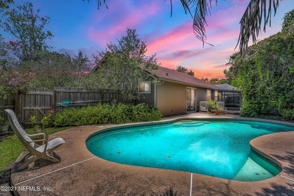 10942 Mandarin Station Drive E Jacksonville FL 32257