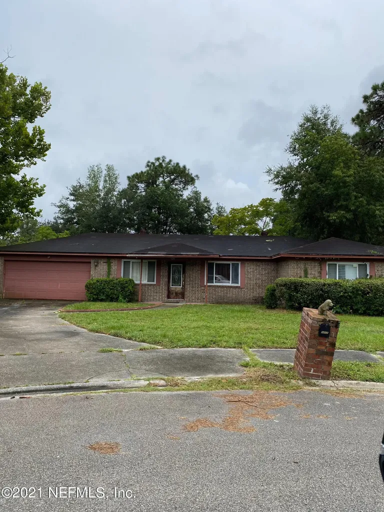 3852 Chuckwood Court Jacksonville FL 32277