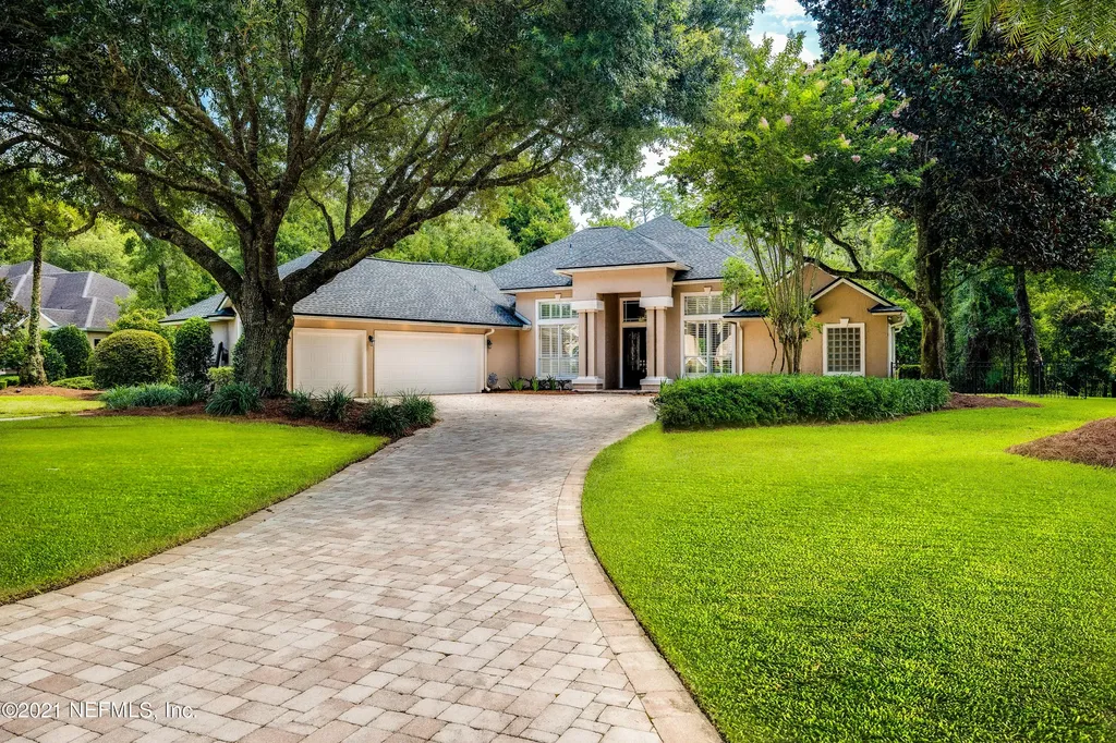 4473 Swilcan Bridge Lane N Jacksonville FL 32224