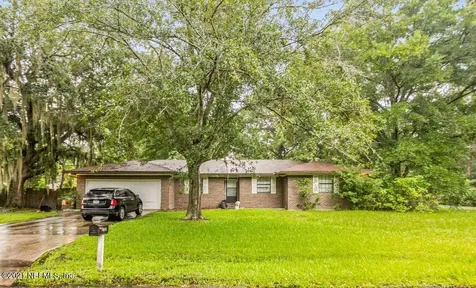 6381 Johnnie Circle W Jacksonville FL 32244