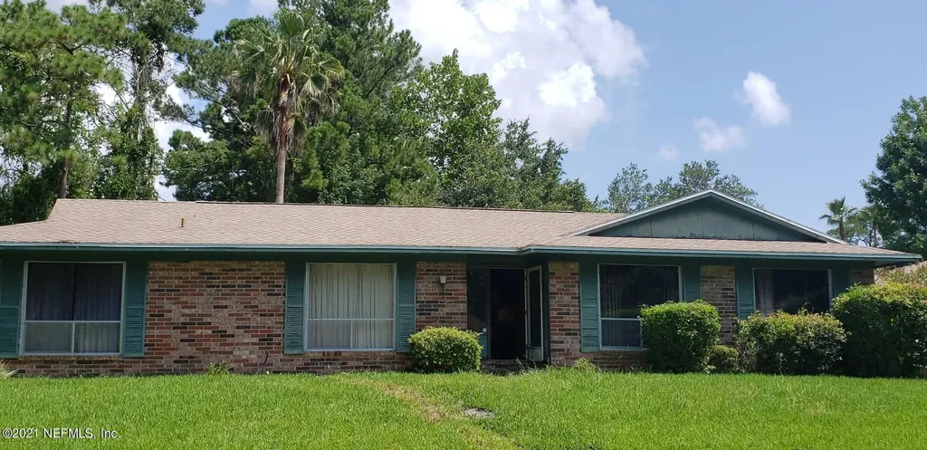 1317 Chablis Court N Orange Park FL 32073