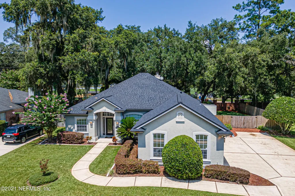 12029 Rising Oaks Drive E Jacksonville FL 32223
