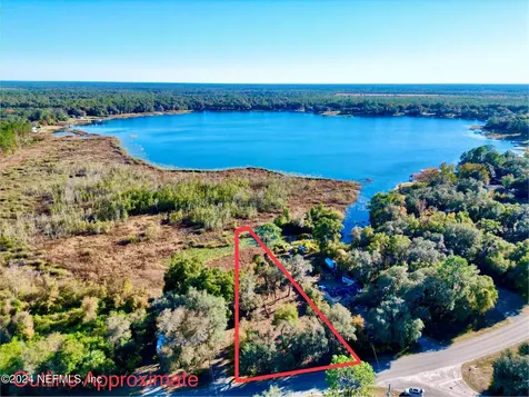 000 Ashley Street Hawthorne FL 32640