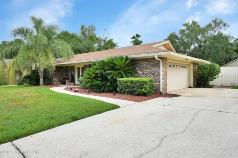 7065 Holiday Hill Court Jacksonville FL 32216