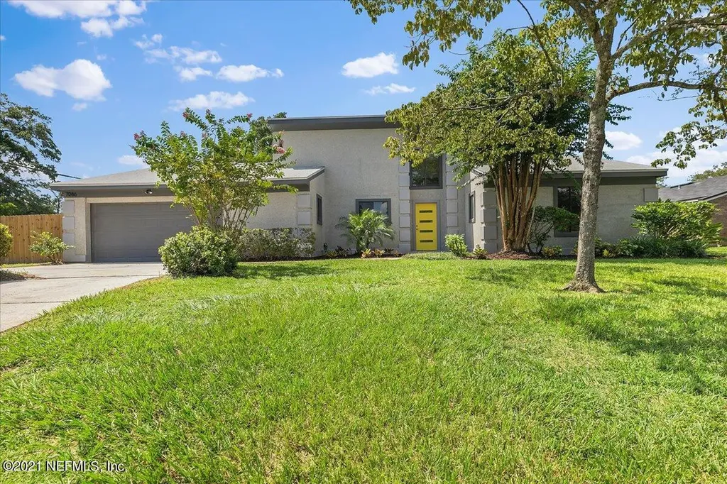 7086 Holiday Hill Court Jacksonville FL 32216