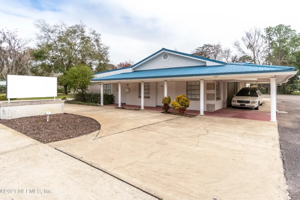 2220 Soutel Drive Jacksonville FL 32208