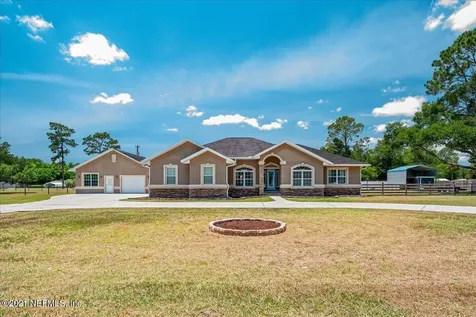 129 Horseman Club Road Palatka FL 32177