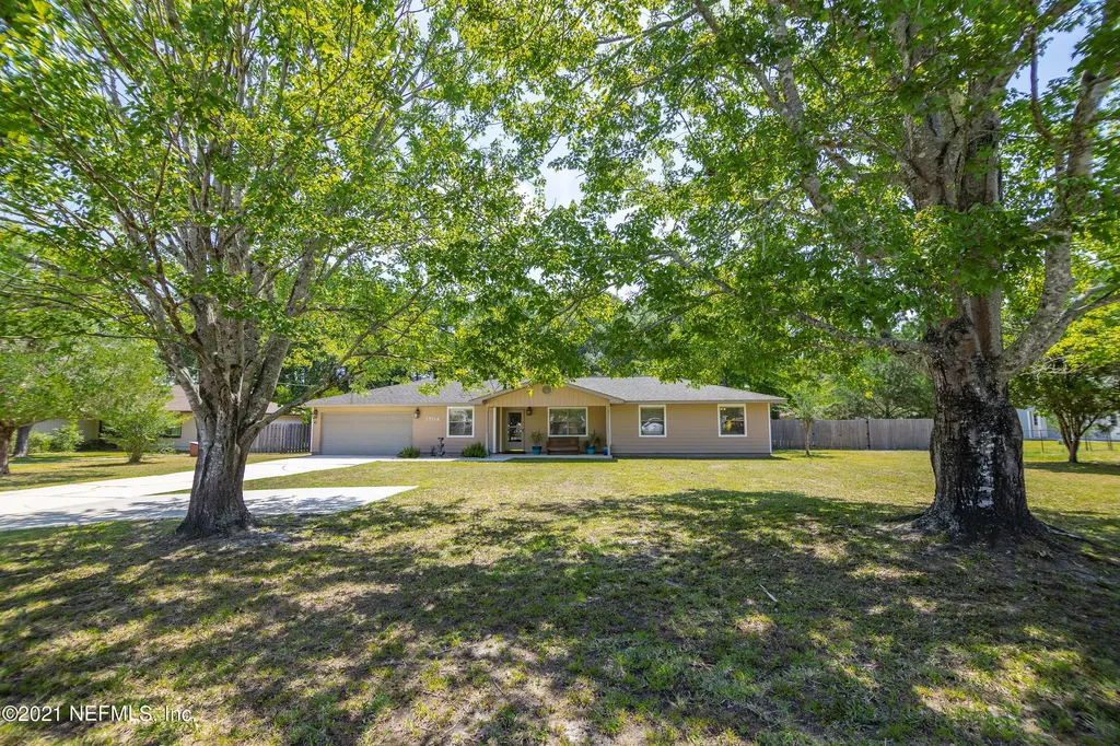 3704 Arrowhead Drive St. Augustine FL 32086