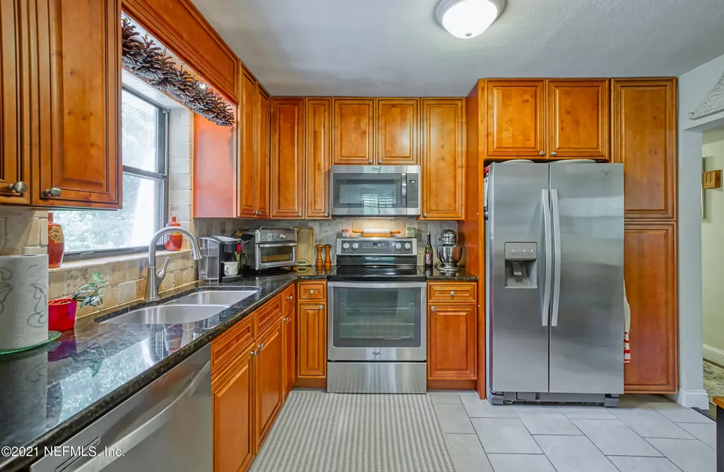 3129 Rogero Road Jacksonville FL 32277
