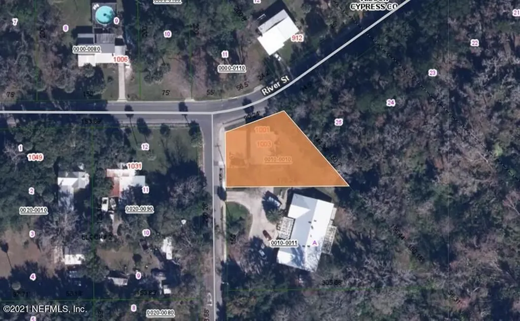 1001-1005 S 10th Street Palatka FL 32177