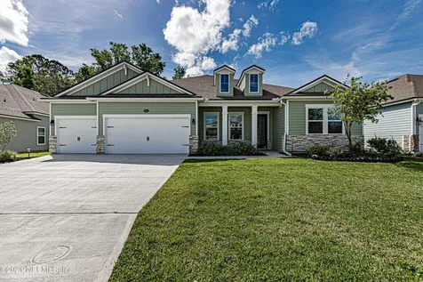 3030 Free Bird Loop Green Cove Springs FL 32043