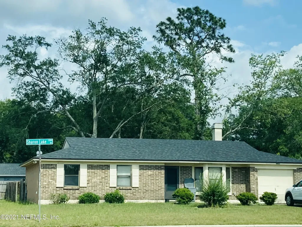 2343 Sharon Lake Drive Jacksonville FL 32210