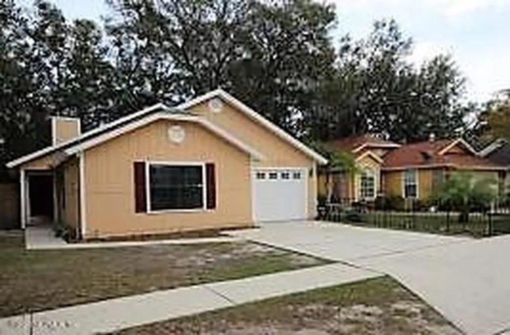 1224 Cove Landing Drive Jacksonville FL 32233