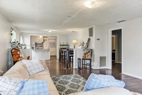 1736 Ashland Street Jacksonville FL 32207
