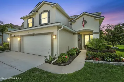 3020 Paddle Creek Drive Green Cove Springs FL 32043
