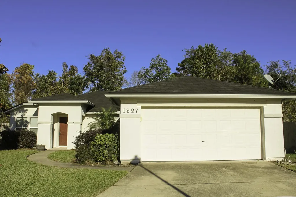 1227 Dawn Creek Court Jacksonville FL 32218