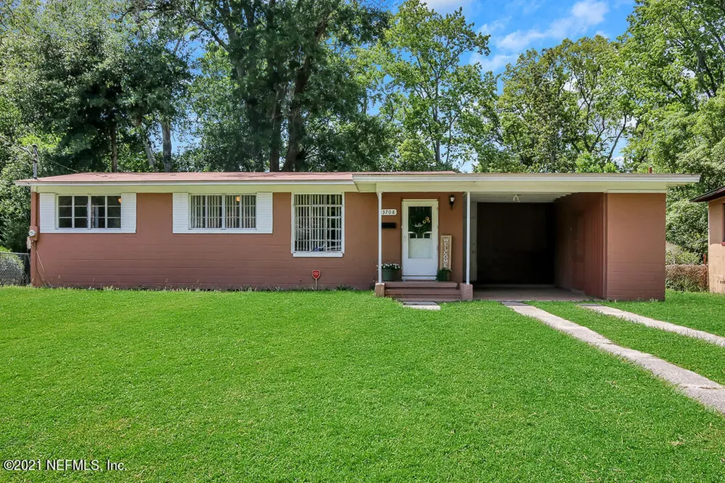 3708 Colebrooke Drive Jacksonville FL 32210