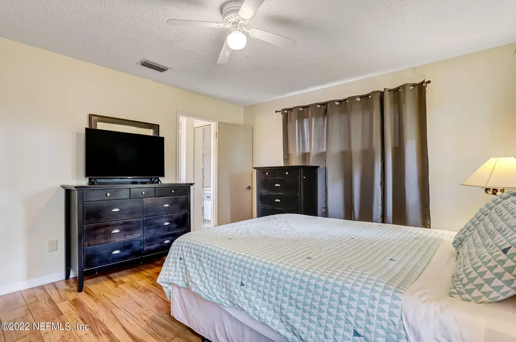 1756 Riley Street Jacksonville Beach FL 32250