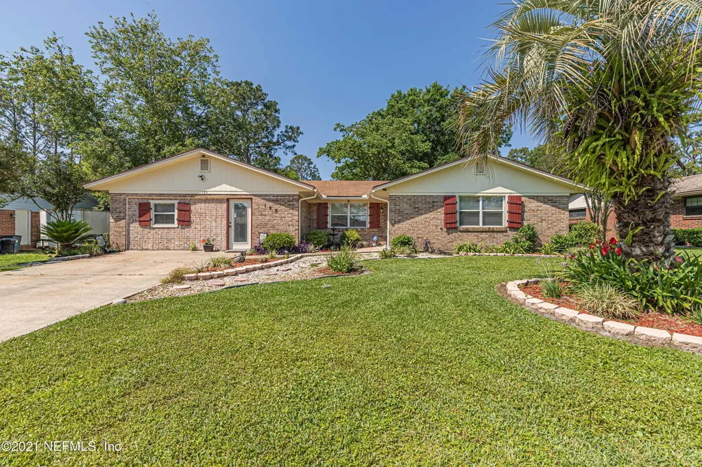 195 Parkside Avenue Orange Park FL 32065
