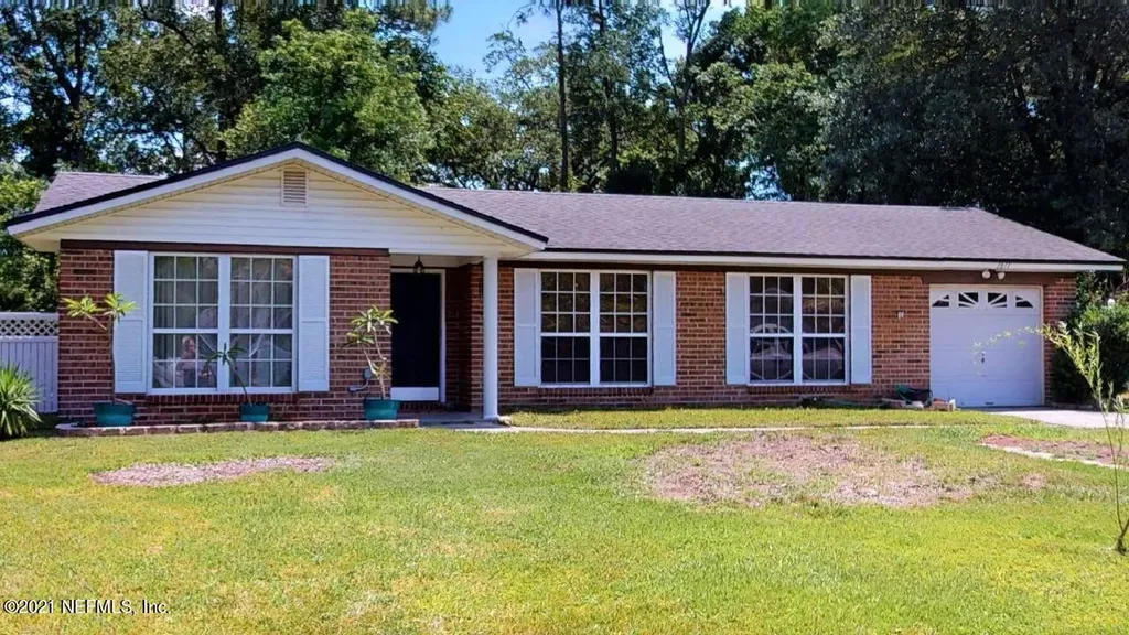 1671 Aletha Manor Middleburg FL 32068